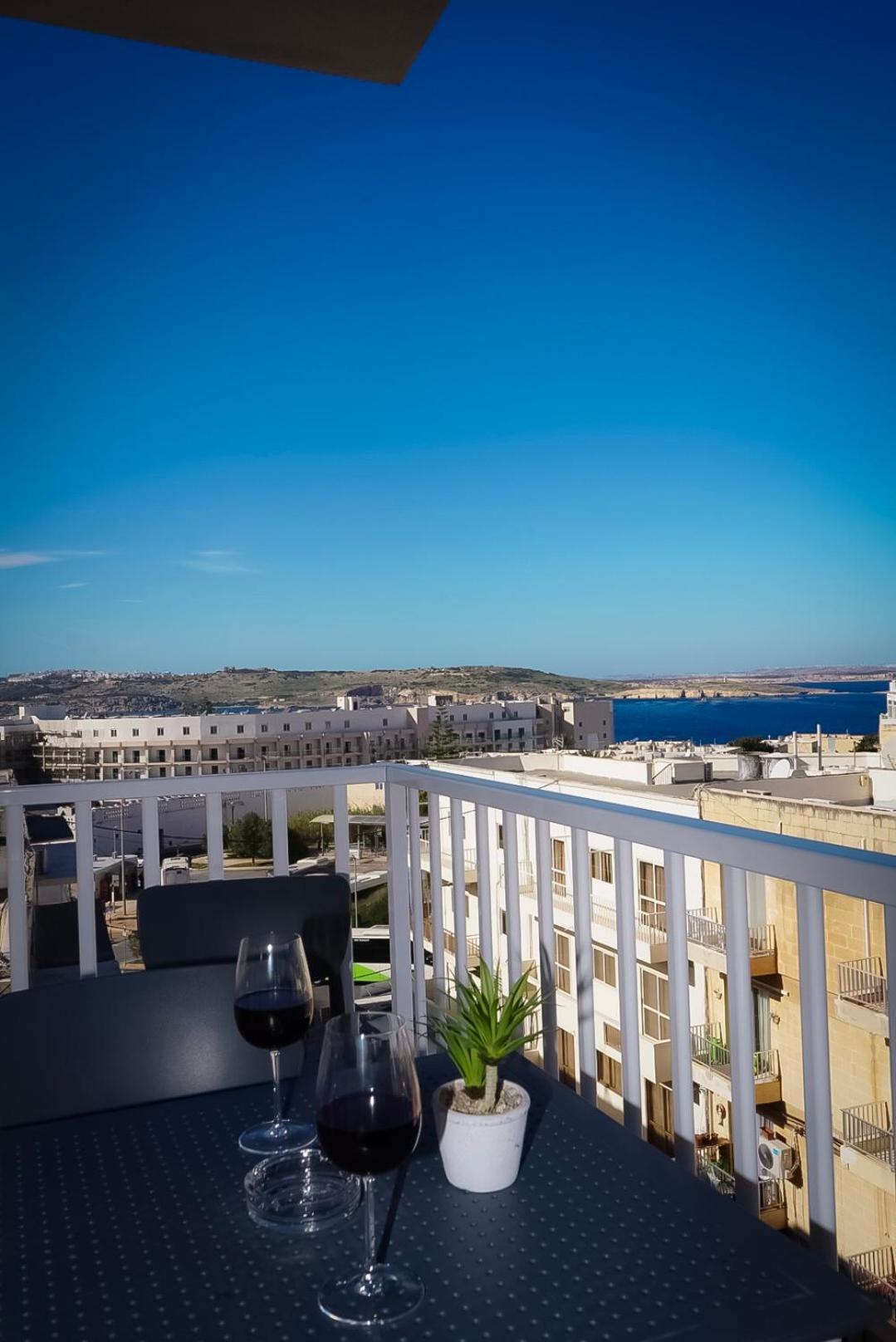 Centrally Located, Well Equipped, Stylish Flat. St. Paul's Bay Exterior foto