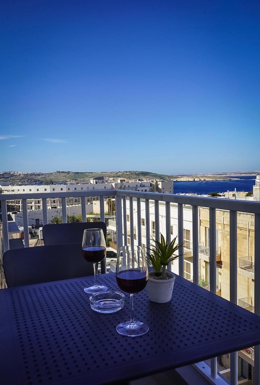 Centrally Located, Well Equipped, Stylish Flat. St. Paul's Bay Exterior foto