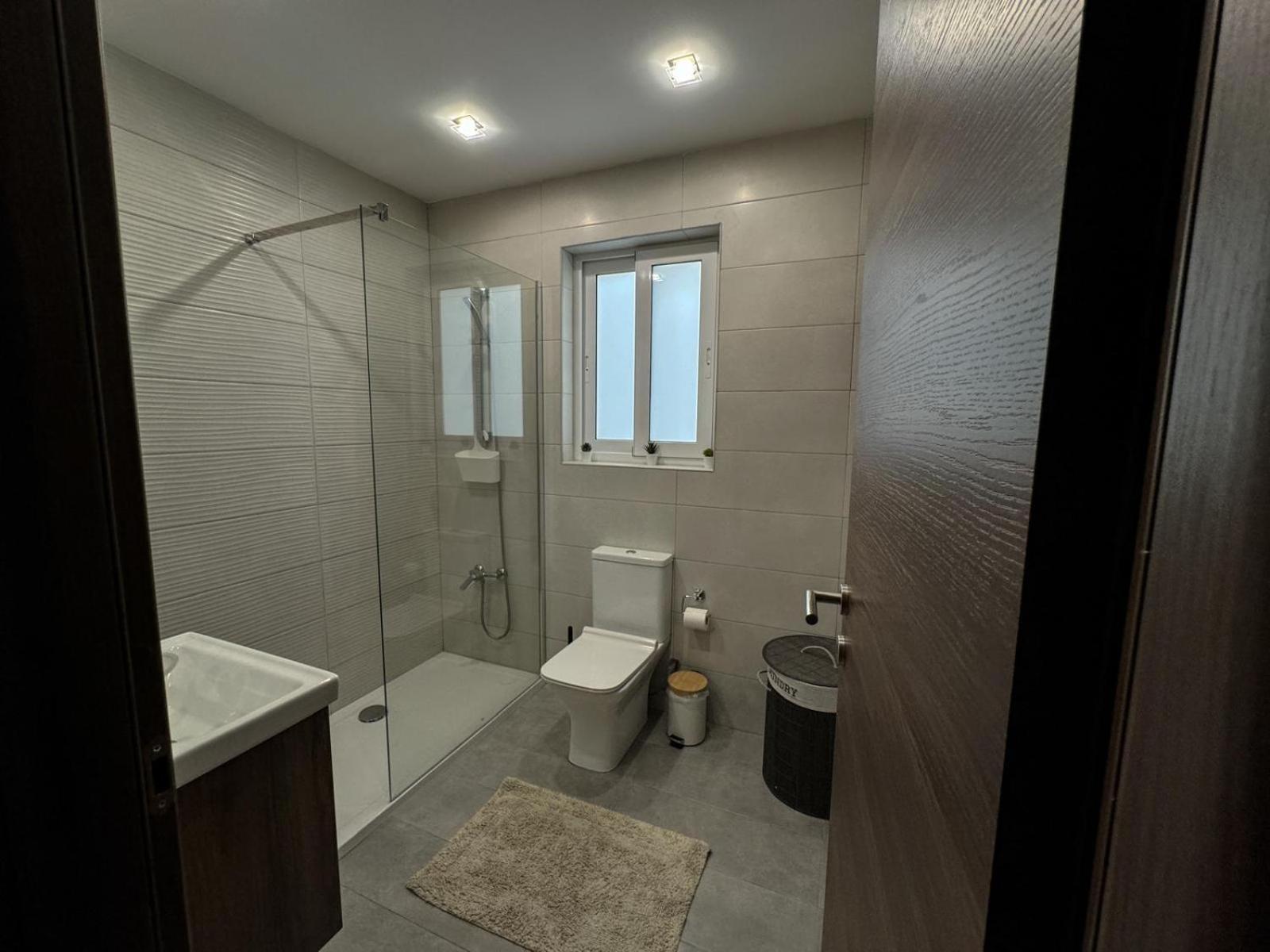 Centrally Located, Well Equipped, Stylish Flat. St. Paul's Bay Exterior foto