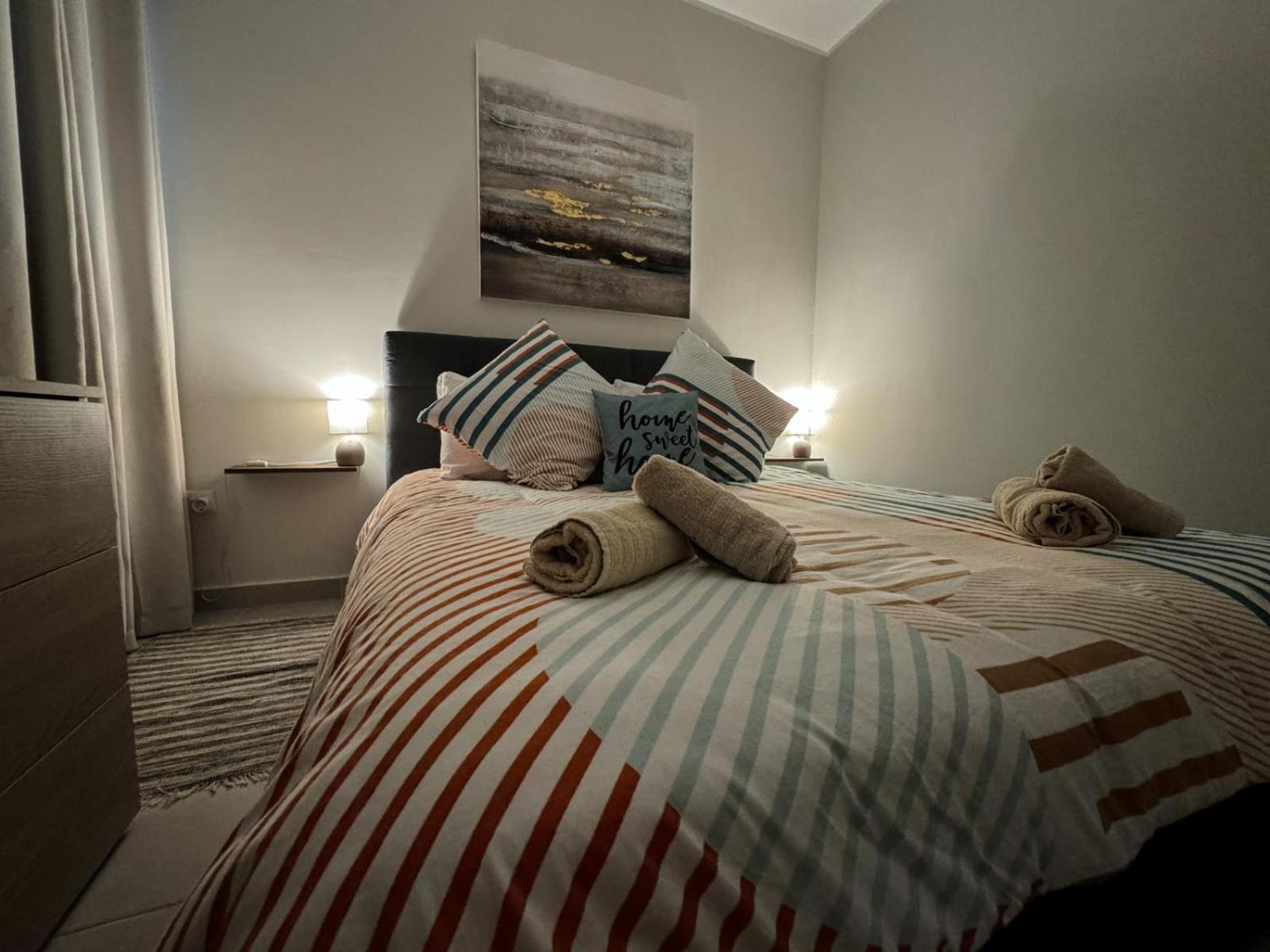 Centrally Located, Well Equipped, Stylish Flat. St. Paul's Bay Exterior foto